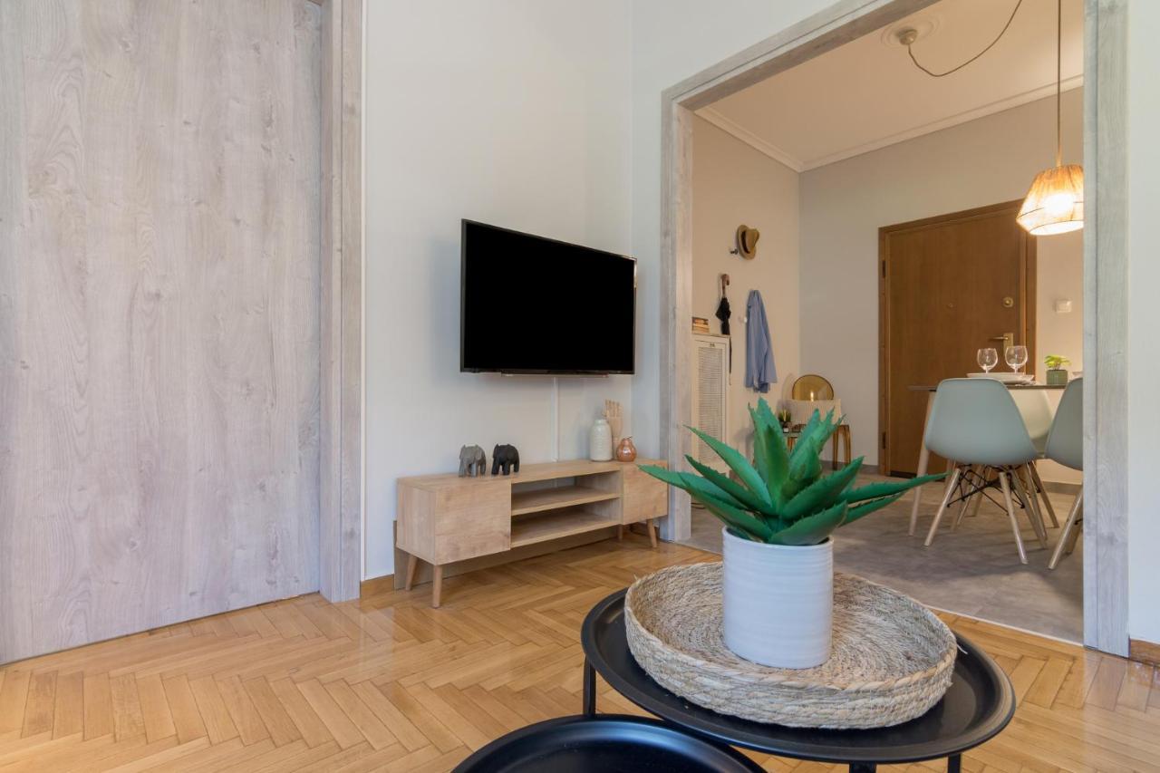 Spacious 2 Bedroom Apartment In Koukaki เอเธนส์ ภายนอก รูปภาพ